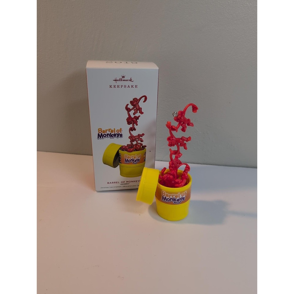 Hallmark 2019 Hasbro Barrel of Monkeys Game Ornament NIB Keepsake‎ Xmas